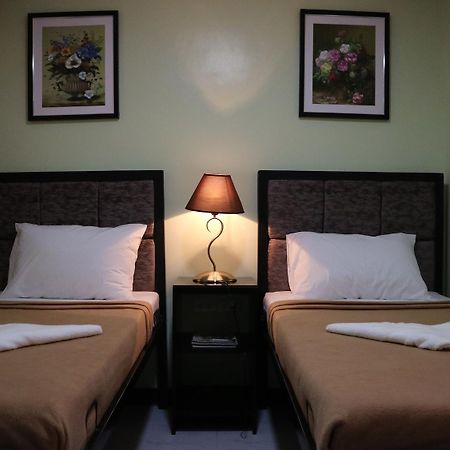 Doniti Suites And Events Place Mandaluyong Exteriör bild